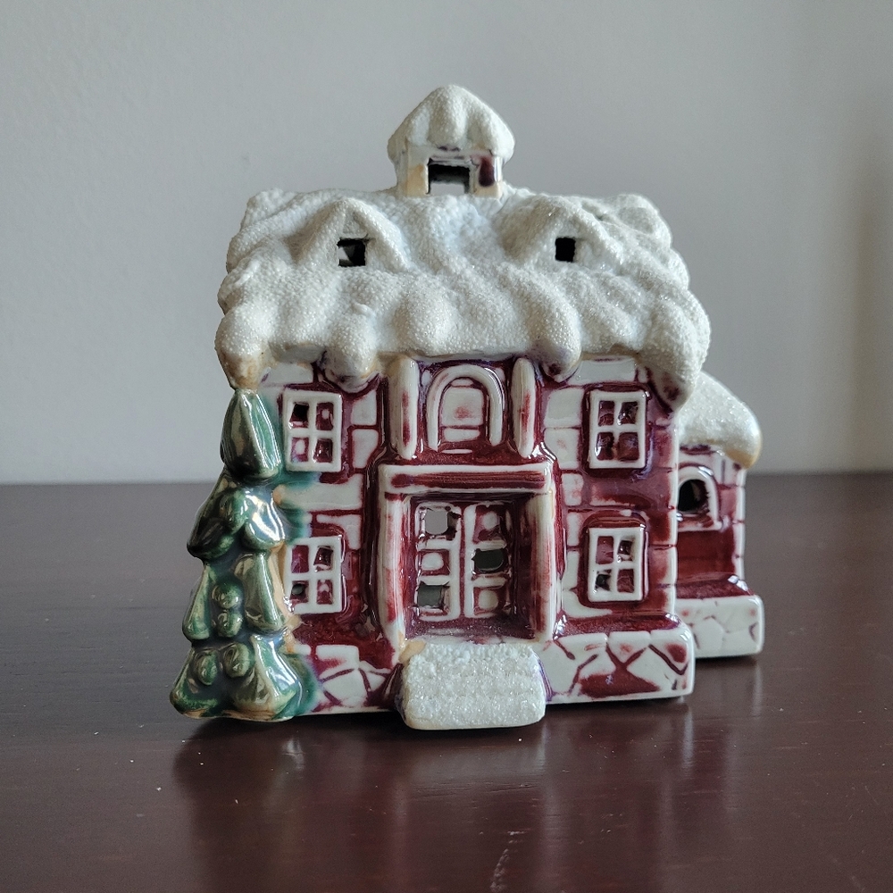 Reactive Glaze Stoneware Snowy School House Tea Light Holder Luminarie